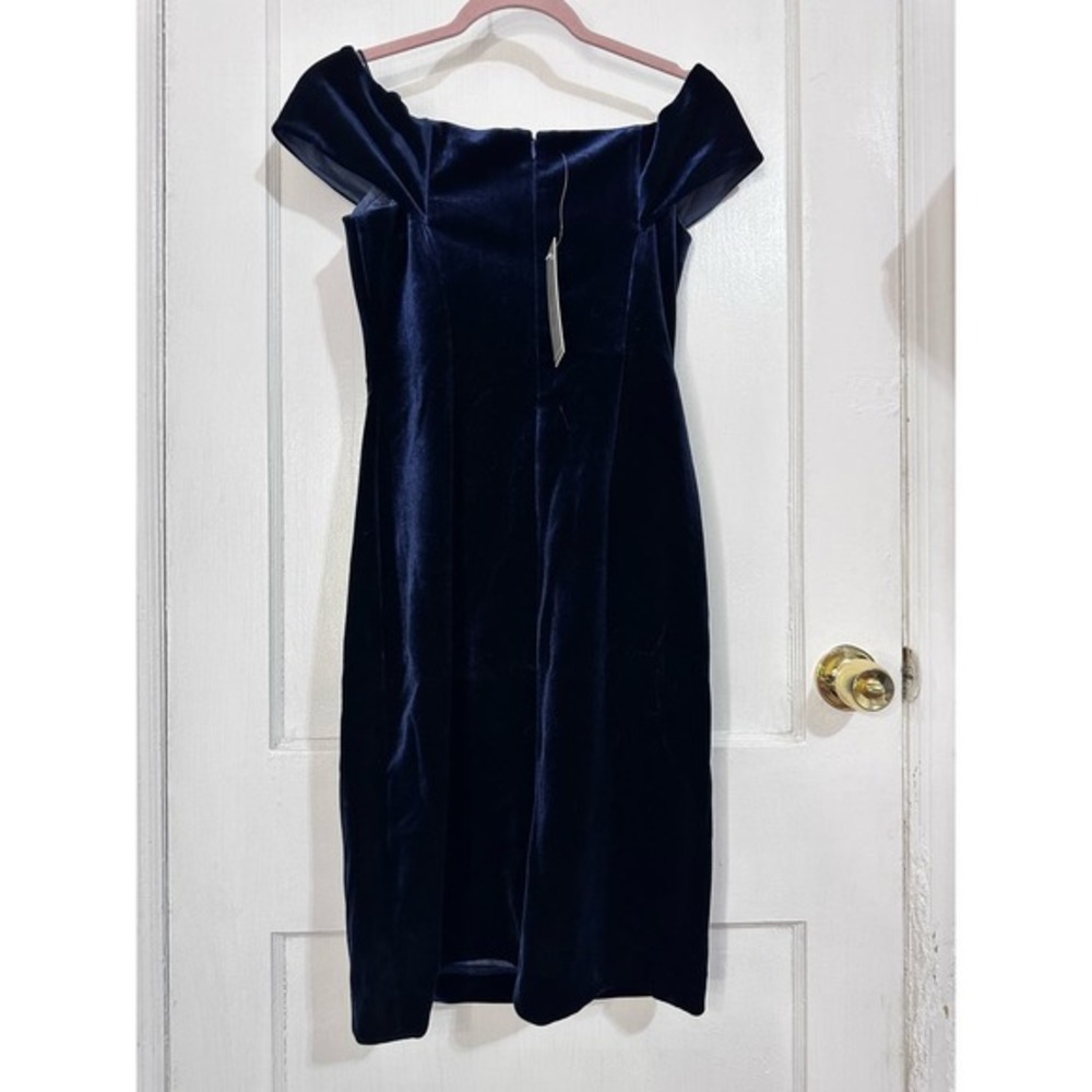 NWT Rickie Freeman Terri Jon Cocktail Dress Velvet Off the Shoulder Size 4 Blue - Picture 7 of 7